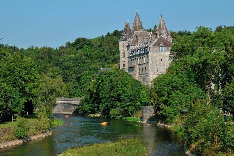 Arbre Dresse Villa Somme-Leuze Стая снимка